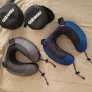 Cabeau S3 Neck pillows SET OF 2. EUC       FIRM PRICE